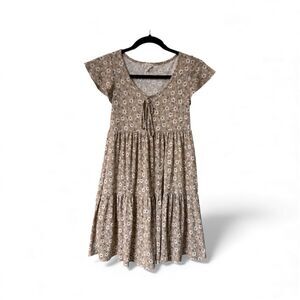 See You Monday Tiered Babydoll Mini Dress Floral Beige V-Neck Cap Sleeve XS